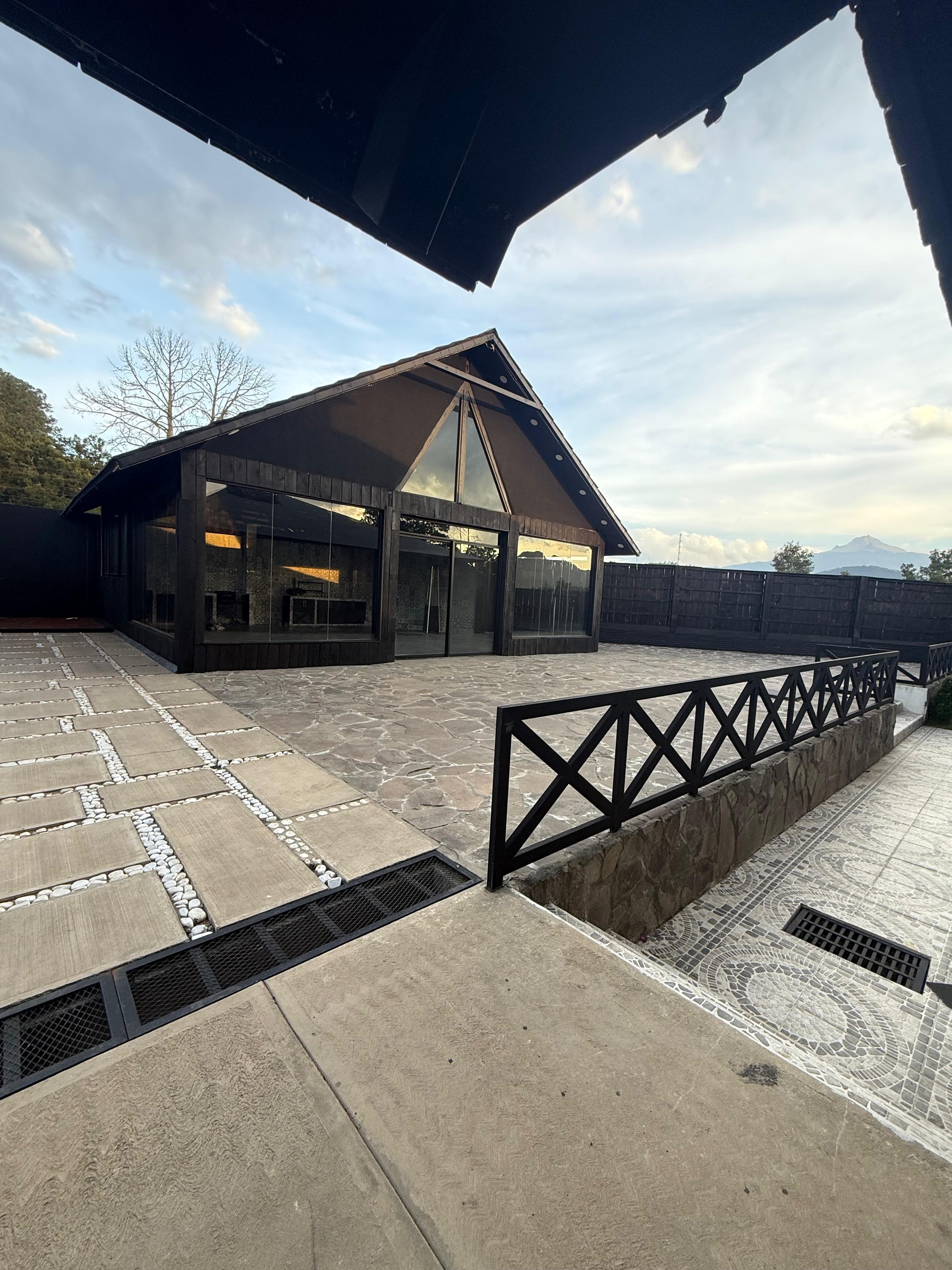 Zona BBQ exterior